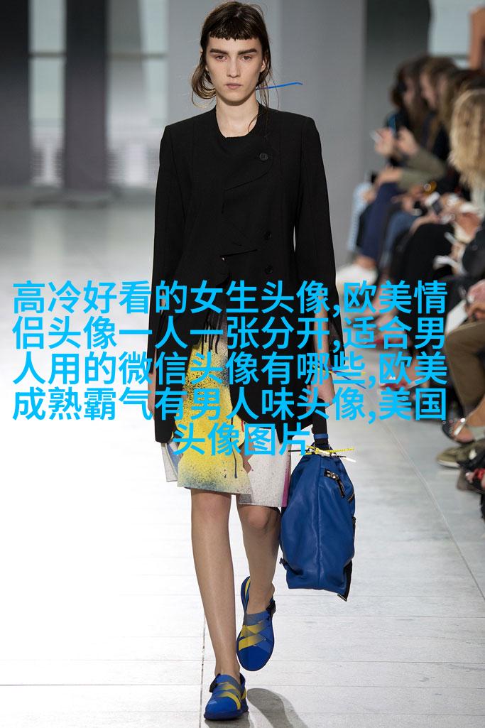 2023最热门的欧美女头(精选18张)